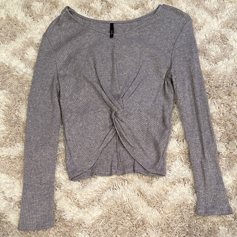 Gray Long Sleeve Twist Front Top